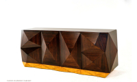 DIAMOND SIDEBOARD