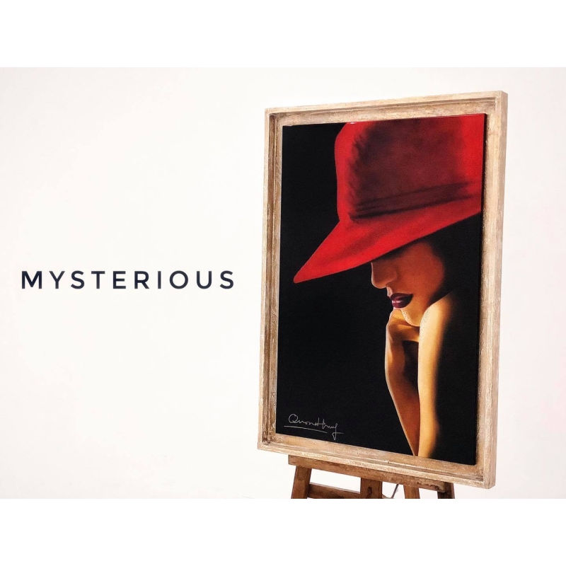 Tranh cô gái nón đỏ