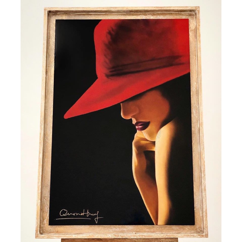 Tranh cô gái nón đỏ