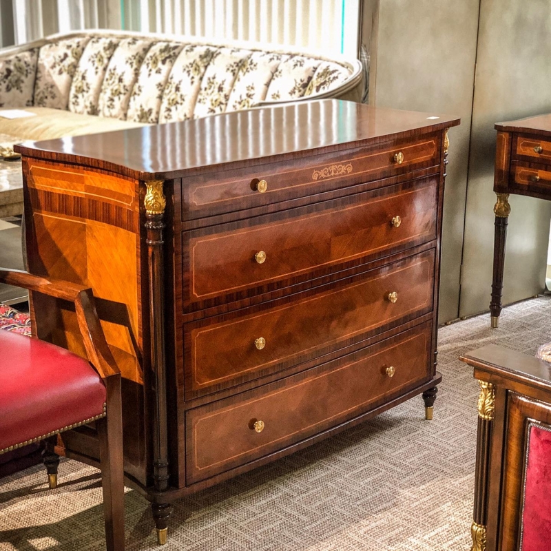 Tủ Bedford Serpentine