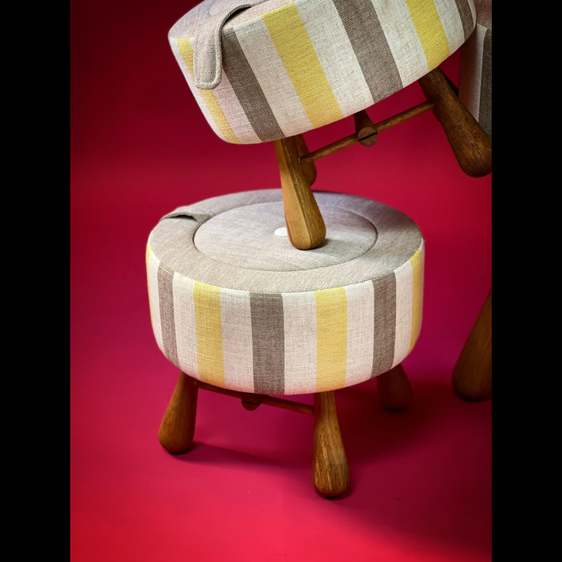 TÈO STOOL - ĐÔN VÀNG