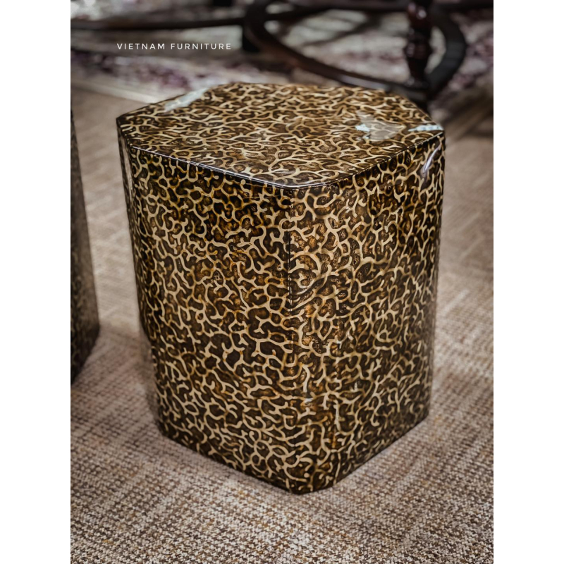 Đôn SM hình Lục Lăng