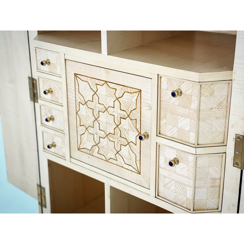 Tủ trang trí David Linley 