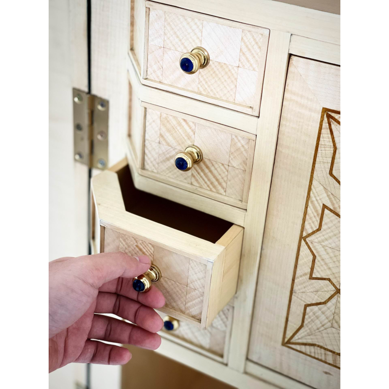 Tủ trang trí David Linley 