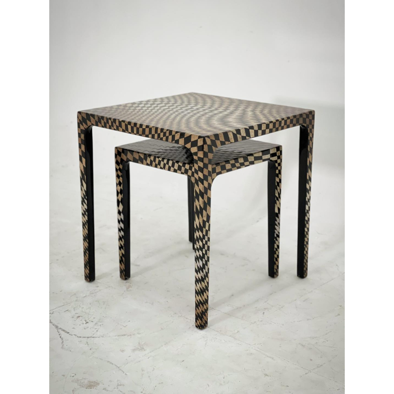 Bộ bàn cẩn trứng 