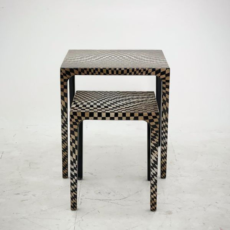 Bộ bàn cẩn trứng 