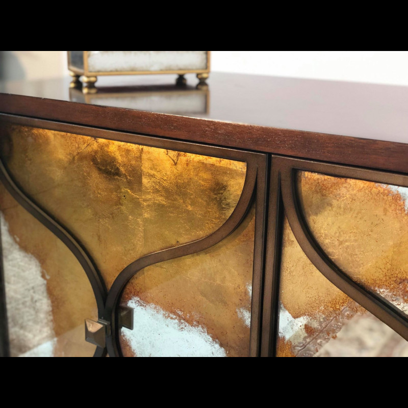 Smoke & mirror cabinet