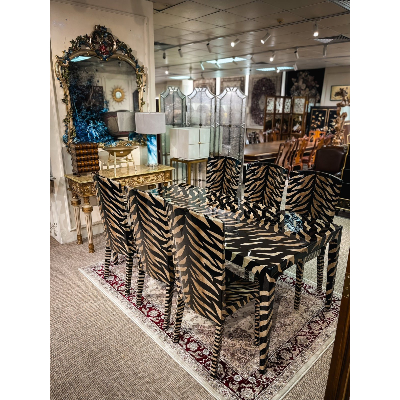 Tiger stripes Eggshell with Black back ground (Bộ 1 bàn 6 ghế)