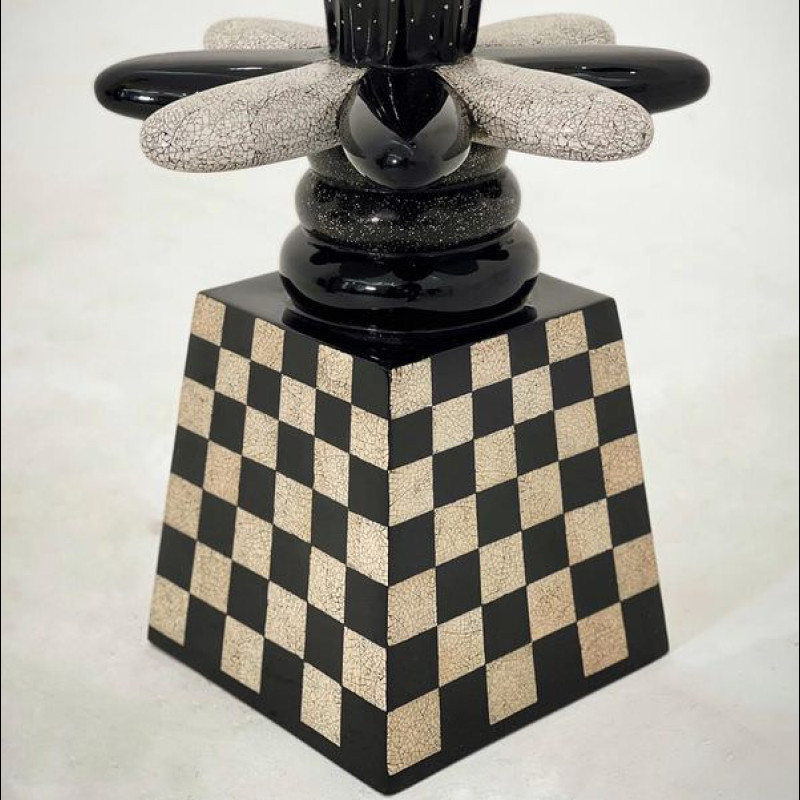 Đèn sơn mài cẩn trứng