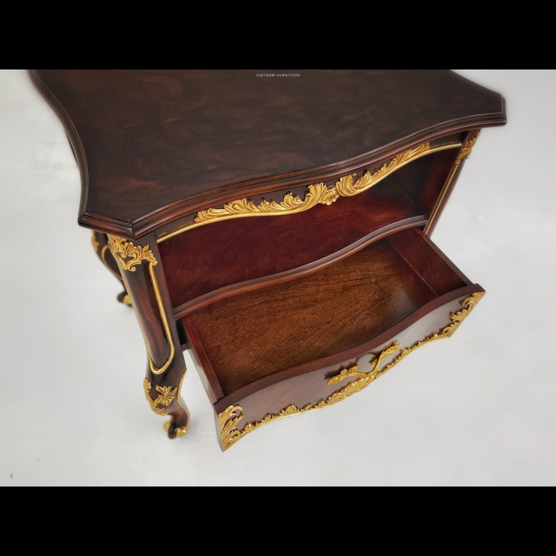 Tab đầu giường 4953