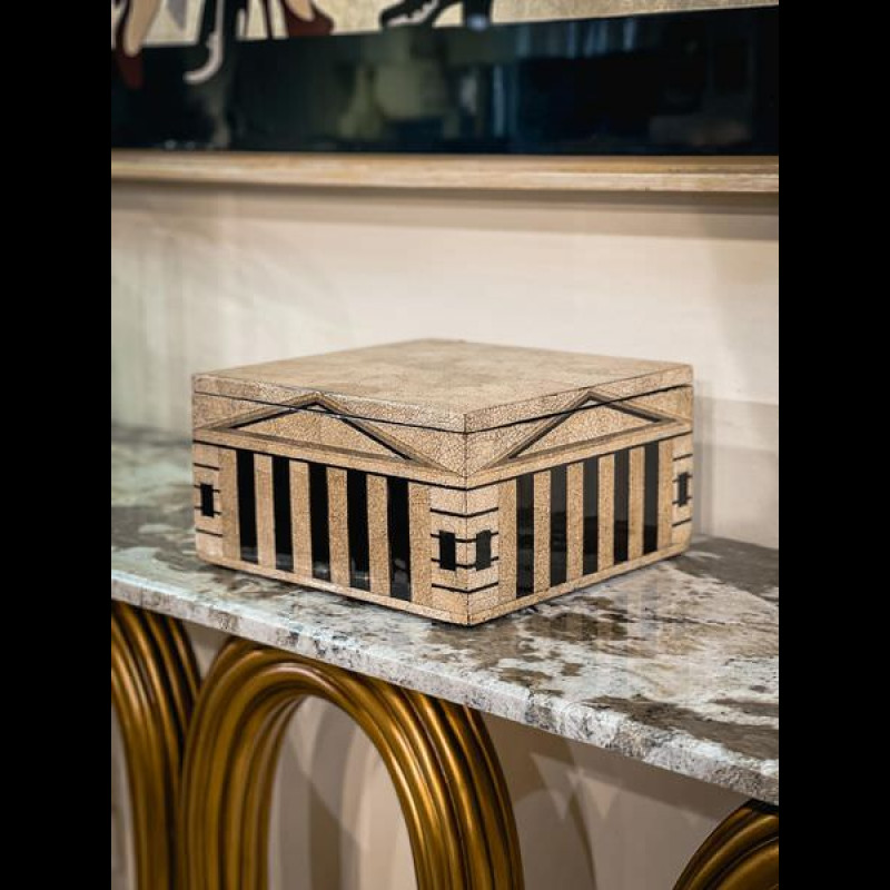 Hộp sơn mài kiến trúc cổ - 2