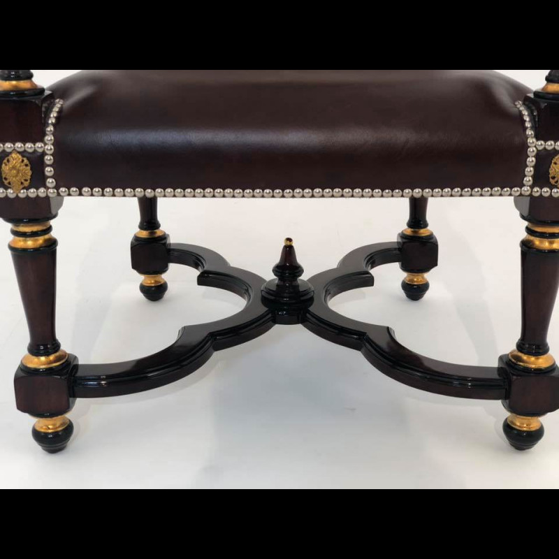 Ghế Armchair Lydia nhung đỏ