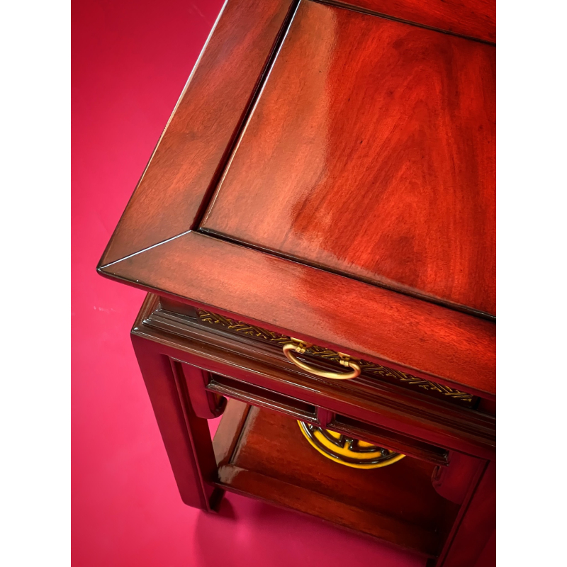 Đôn gỗ hương chữ Thọ vàng