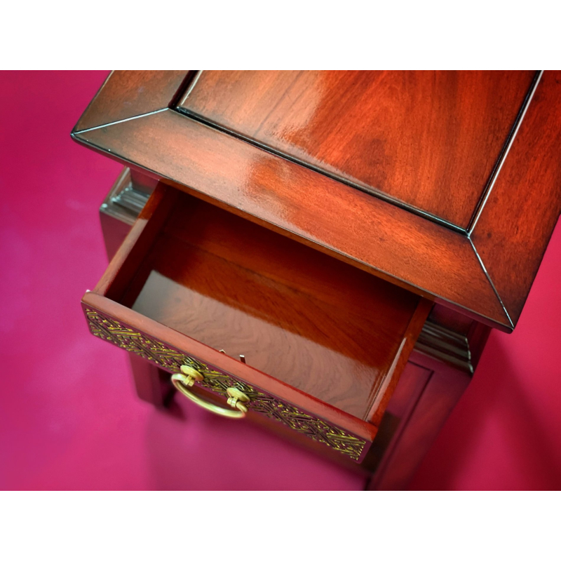 Đôn gỗ hương chữ Thọ vàng