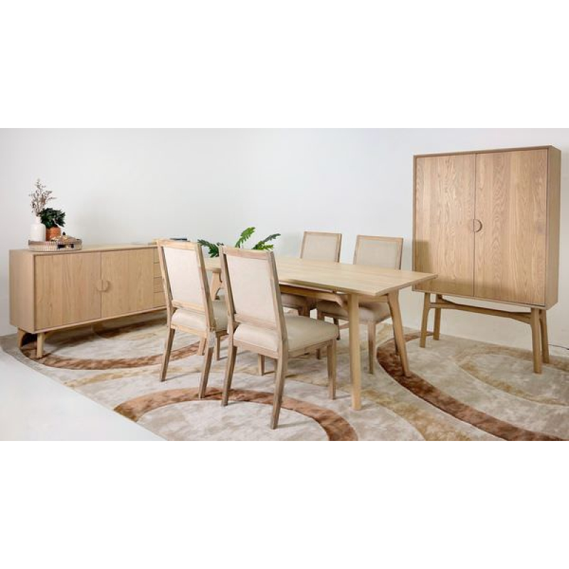 Bộ bàn ăn Chester - Cào xước 