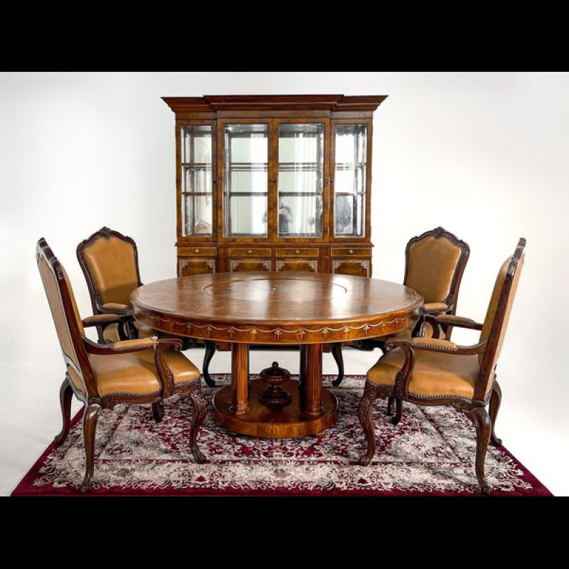 	Bàn ăn tròn xoay Louis