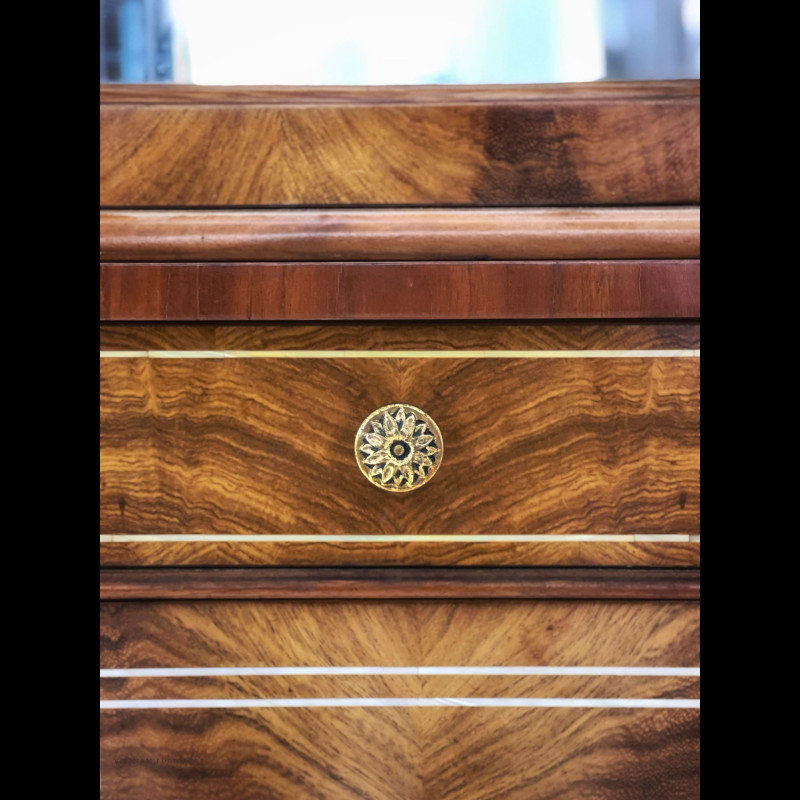 Tủ trang trí kính 2 phần