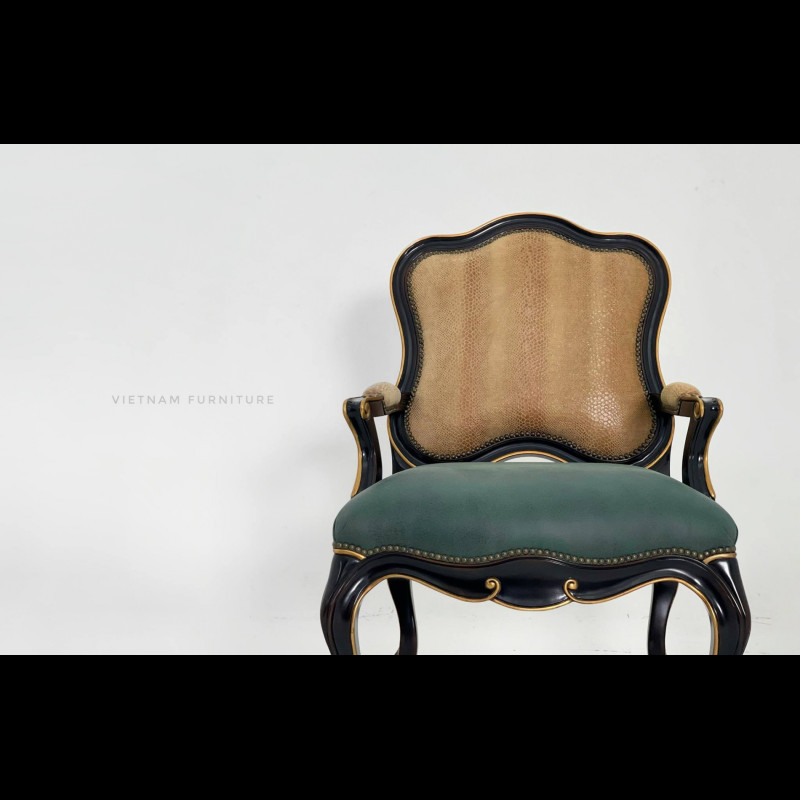 Coldblooded armchair 