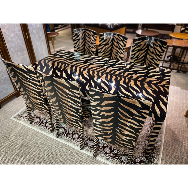 Tiger stripes Eggshell with Black back ground (Bộ 1 bàn 6 ghế)