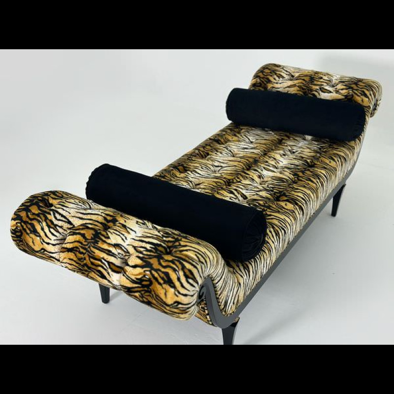Versailles bench leopard 