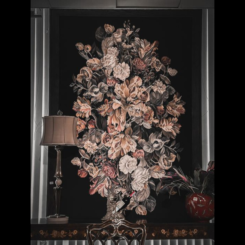 Tranh thảm dệt  Alexander McQueen