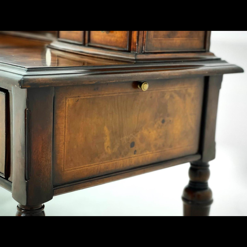 Writing Desk - Bàn làm việc TA