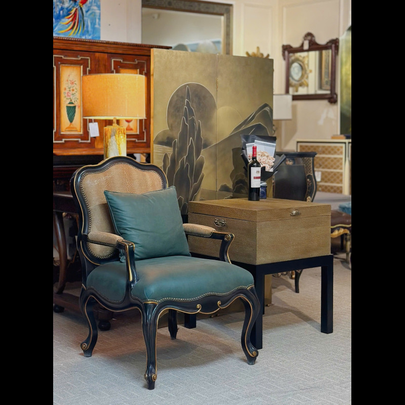 Coldblooded armchair 