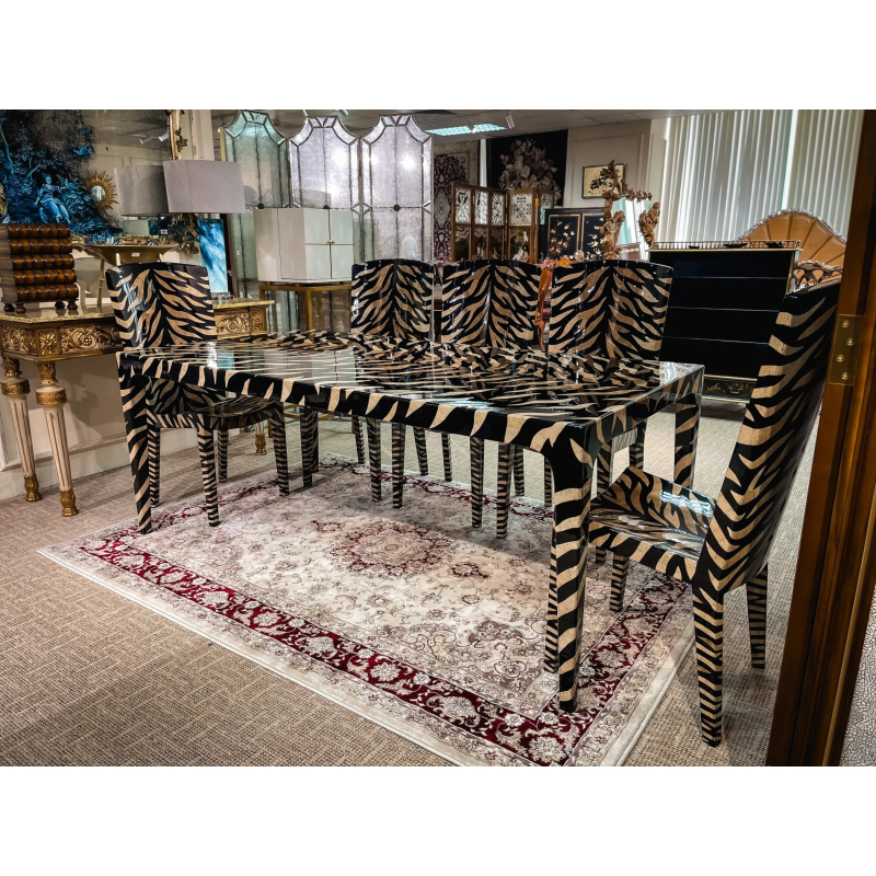 Tiger stripes Eggshell with Black back ground (Bộ 1 bàn 6 ghế)