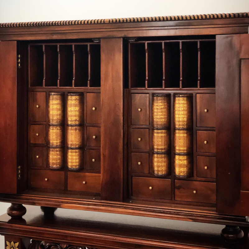 Tủ trang trí 2 phần vẽ hoa