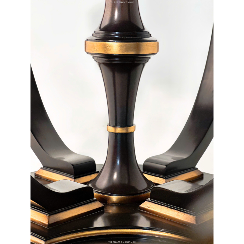 Bàn tiền sảnh Thessaloniki